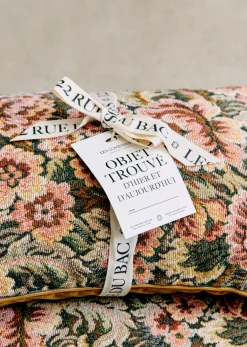 Sezane La Sélection Vintage|Les Tissus|Coussin Vintage - Petit Modèle