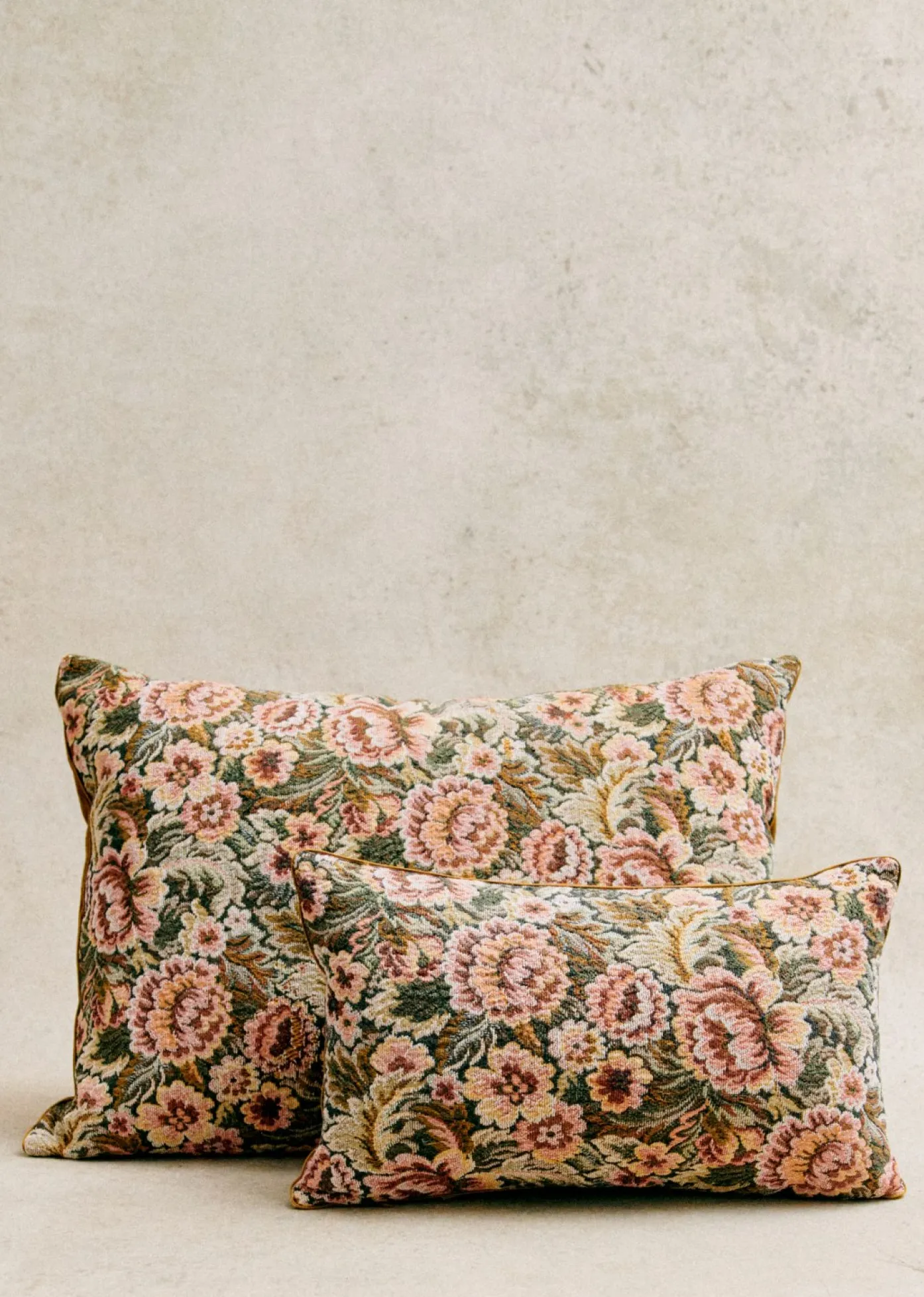 Sezane Les Tissus|Coussin Vintage - Petit Modèle
