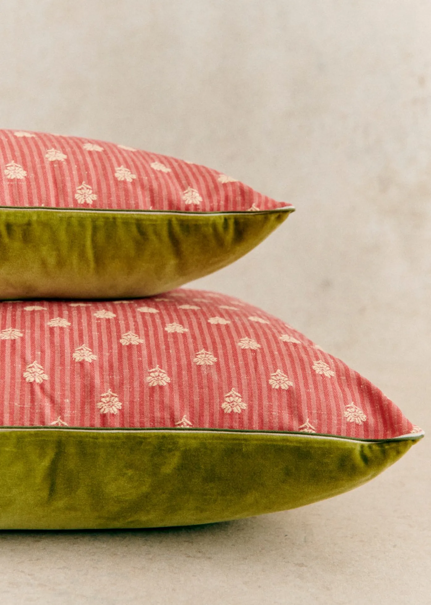 Sezane Les Tissus|Coussin Vintage - Petit Modèle