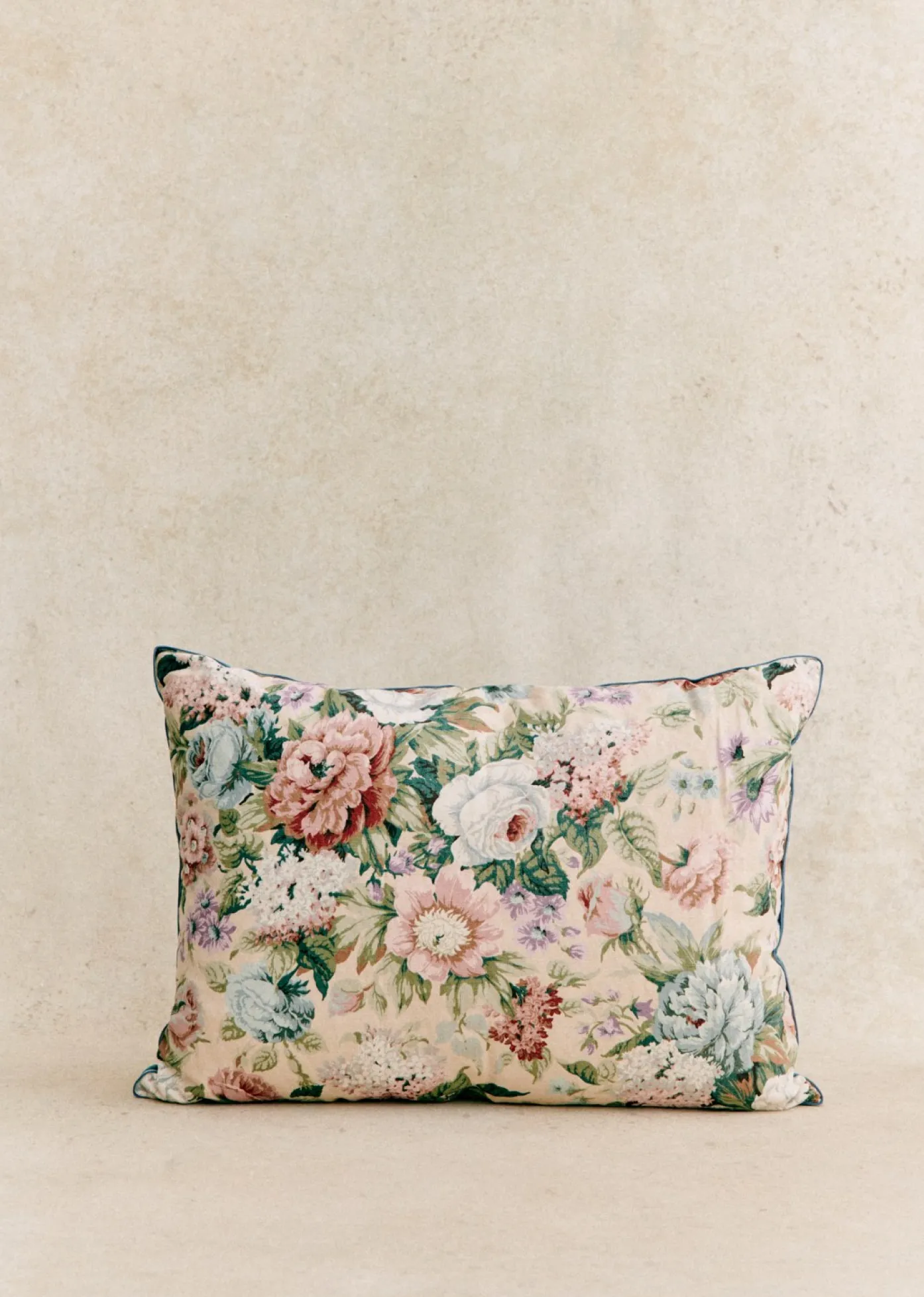 Sezane La Sélection Vintage|Les Tissus|Coussin Vintage - Très Grand Modèle
