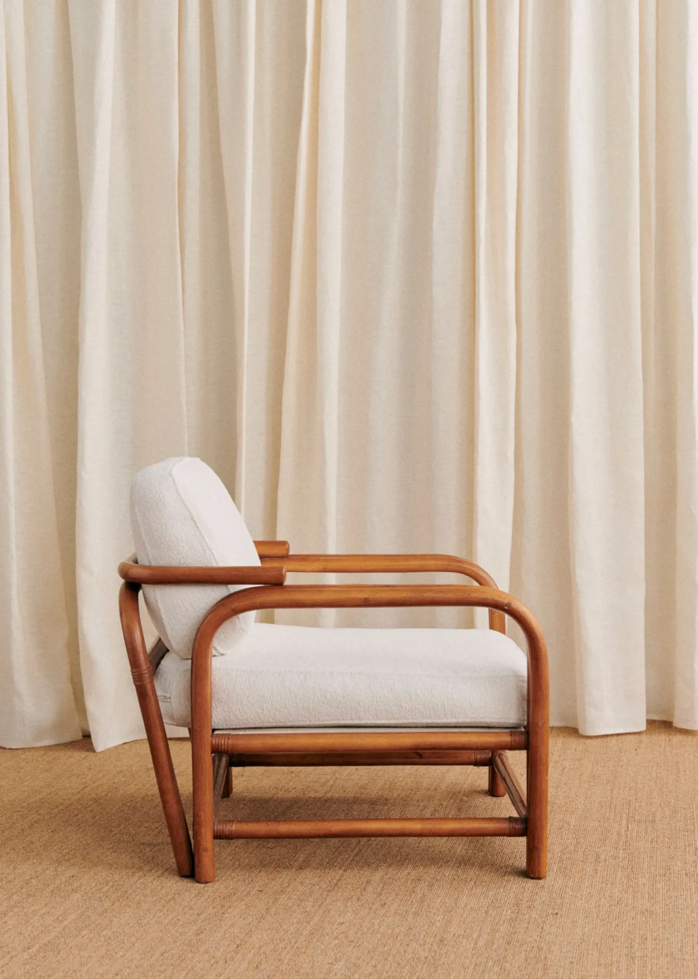 Sezane La Sélection Vintage|Fauteuil En Vintage Rotin